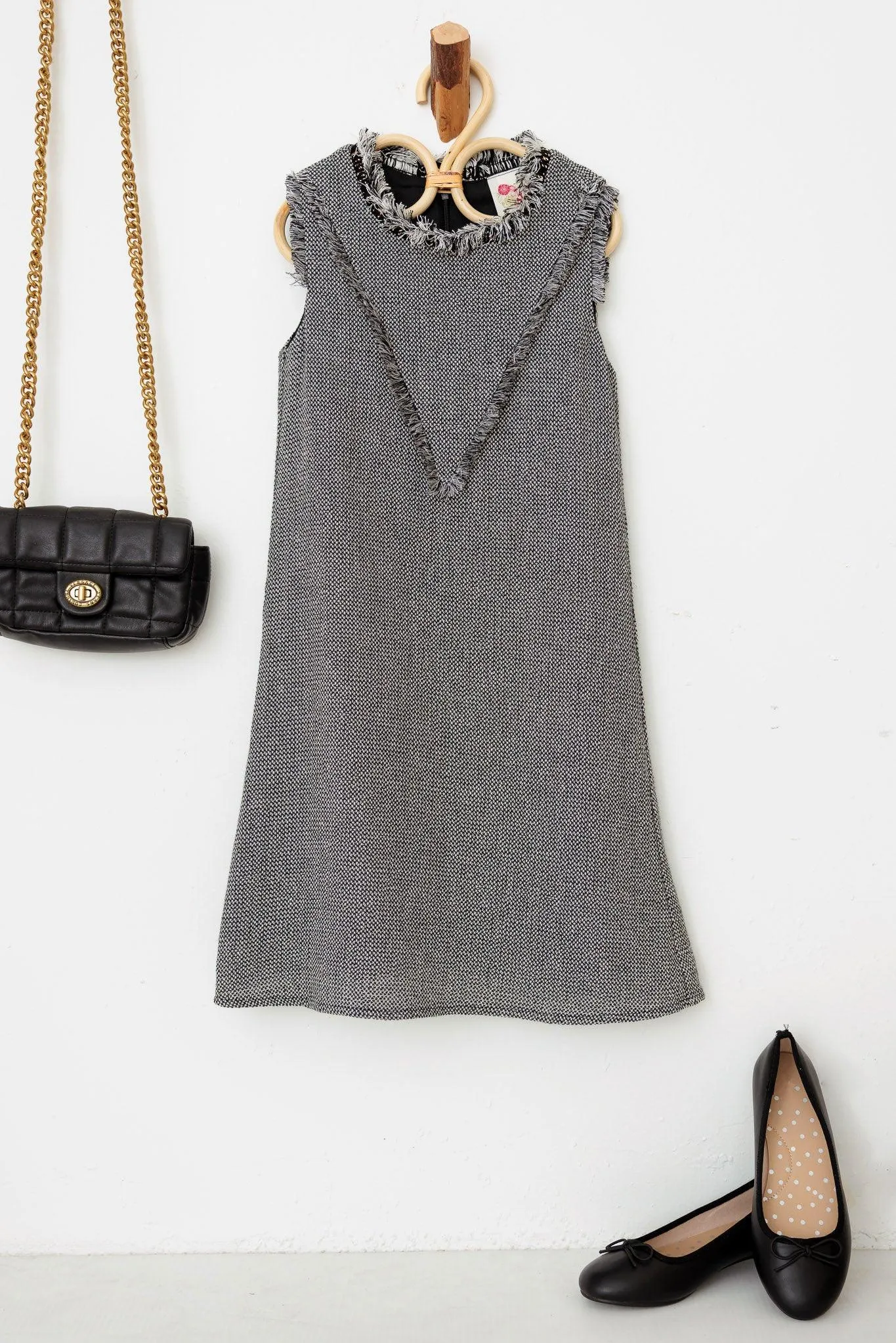 Girls Sleeveless Tweed Chain Neck-Line Fringe Dresses