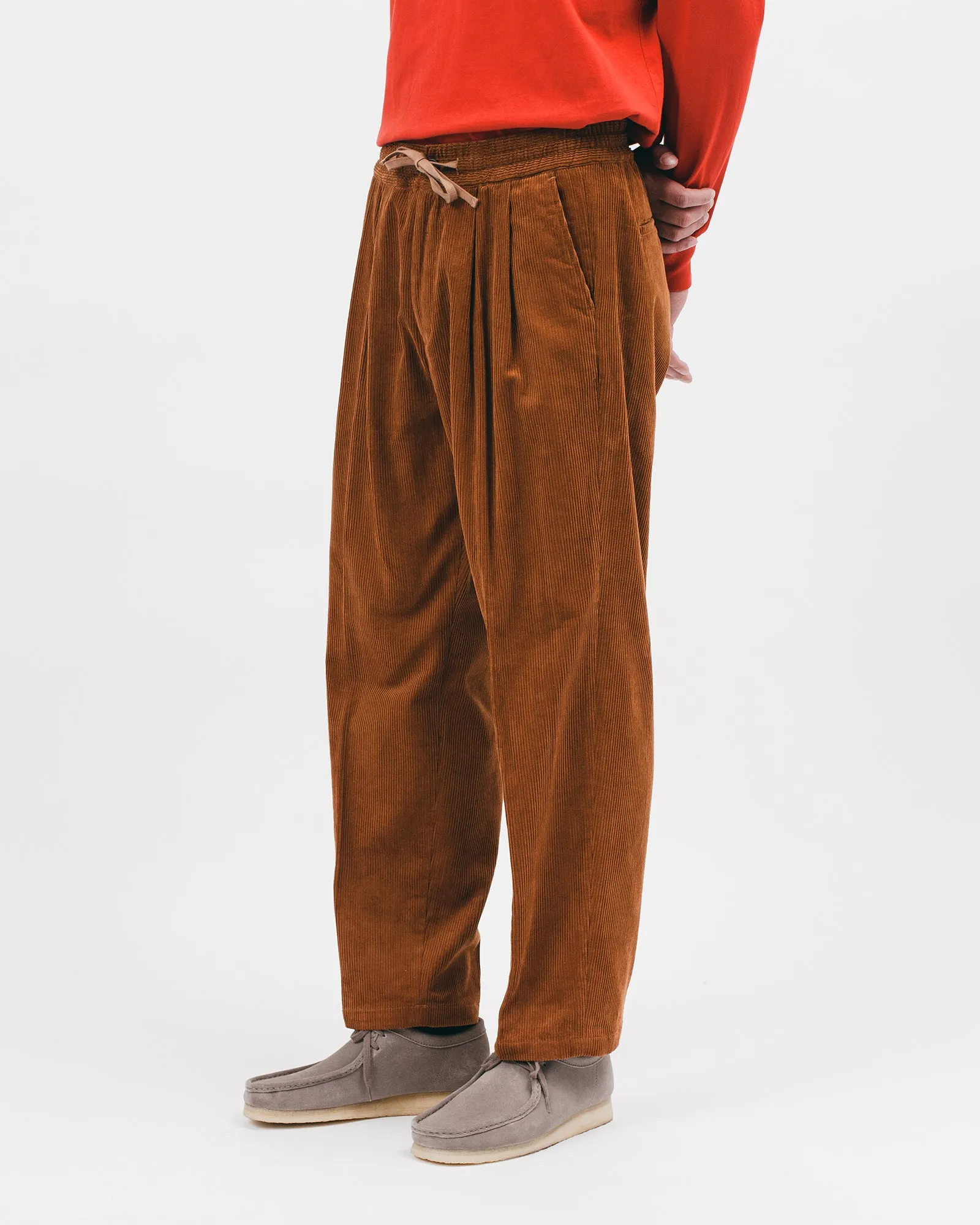 Relaxed Pleated Trouser - Camel Cord