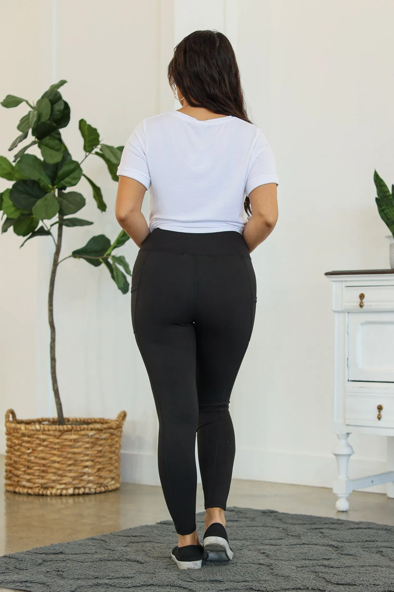 Women's Athleisure Leggings - Black